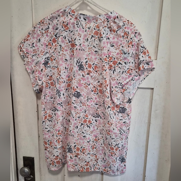 NWOT Multicolor Floral Mandarin Collar Blouse – Size XL - Picture 4 of 5